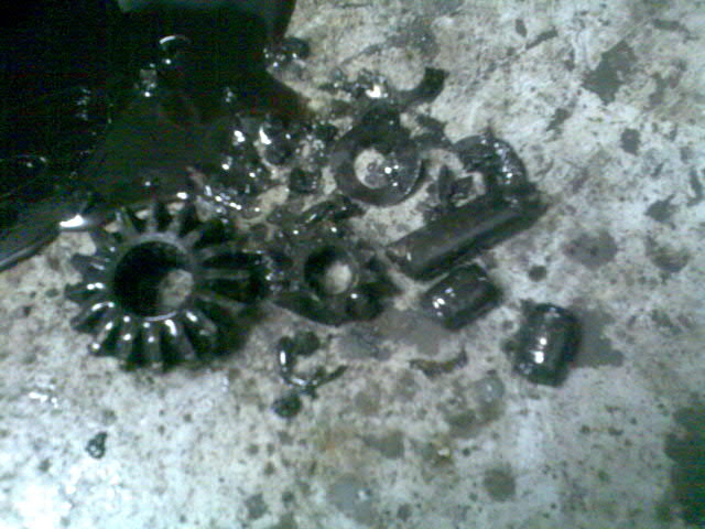 Der Schrott aus meinen Getriebe.